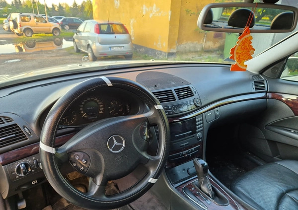 Mercedes-Benz Klasa E cena 6500 przebieg: 395658, rok produkcji 2005 z Siedliszcze małe 67